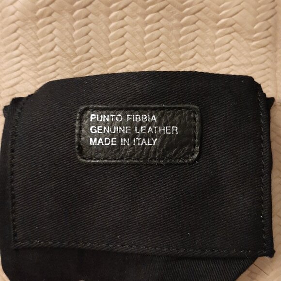 NWT Punto Fibbia 100% Italian Leather Crossbody/Clutch Purse - Picture 8 of 9